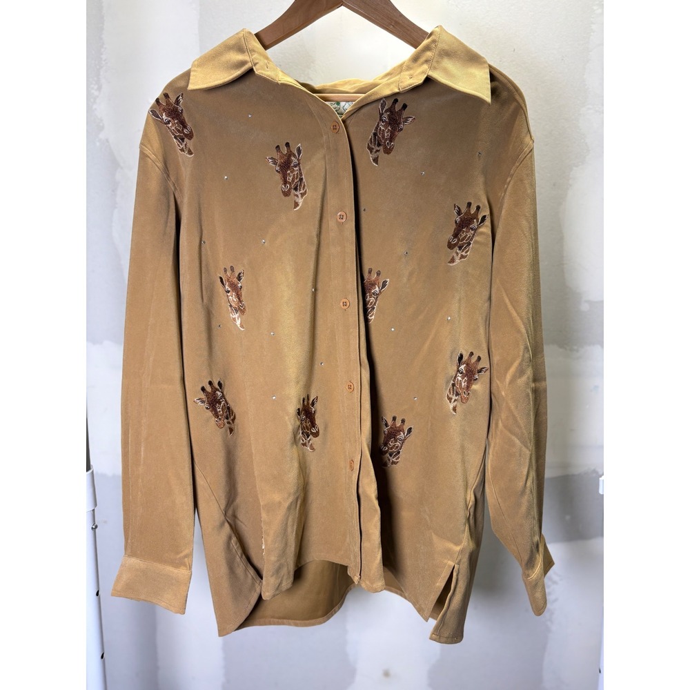 The Quacker Factory Giraffe Embroidered Button Up Shirt Tan 1X Rhinestone‎